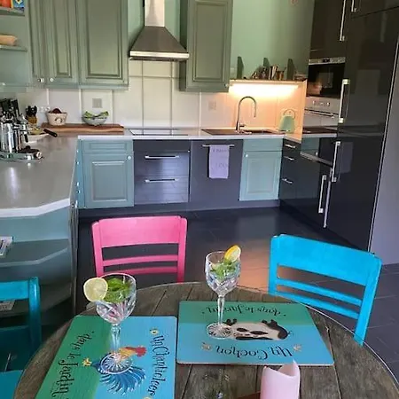 Apartment Mit Romantischem Garten An Der Märchenstraße! Reinhardshagen