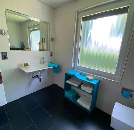 Mit Romantischem Garten An Der Maerchenstrasse! Reinhardshagen