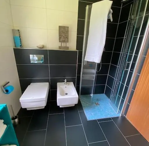 Mit Romantischem Garten An Der Maerchenstrasse!