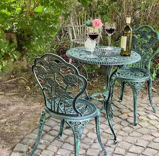 아파트 Mit Romantischem Garten An Der Maerchenstrasse! Reinhardshagen